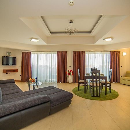 Apartments Milan Makarska Buitenkant foto