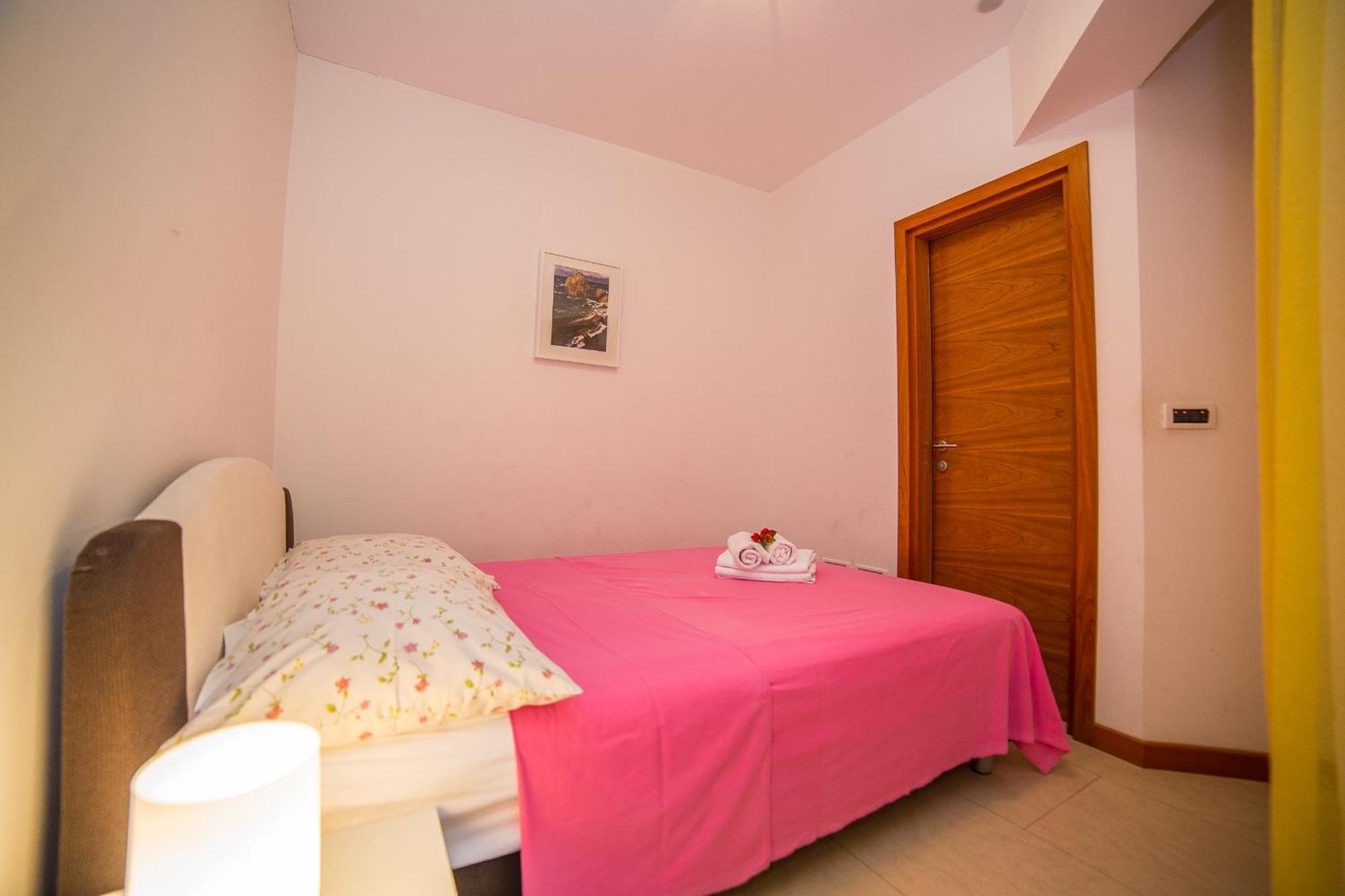 Apartments Milan Makarska Kamer foto