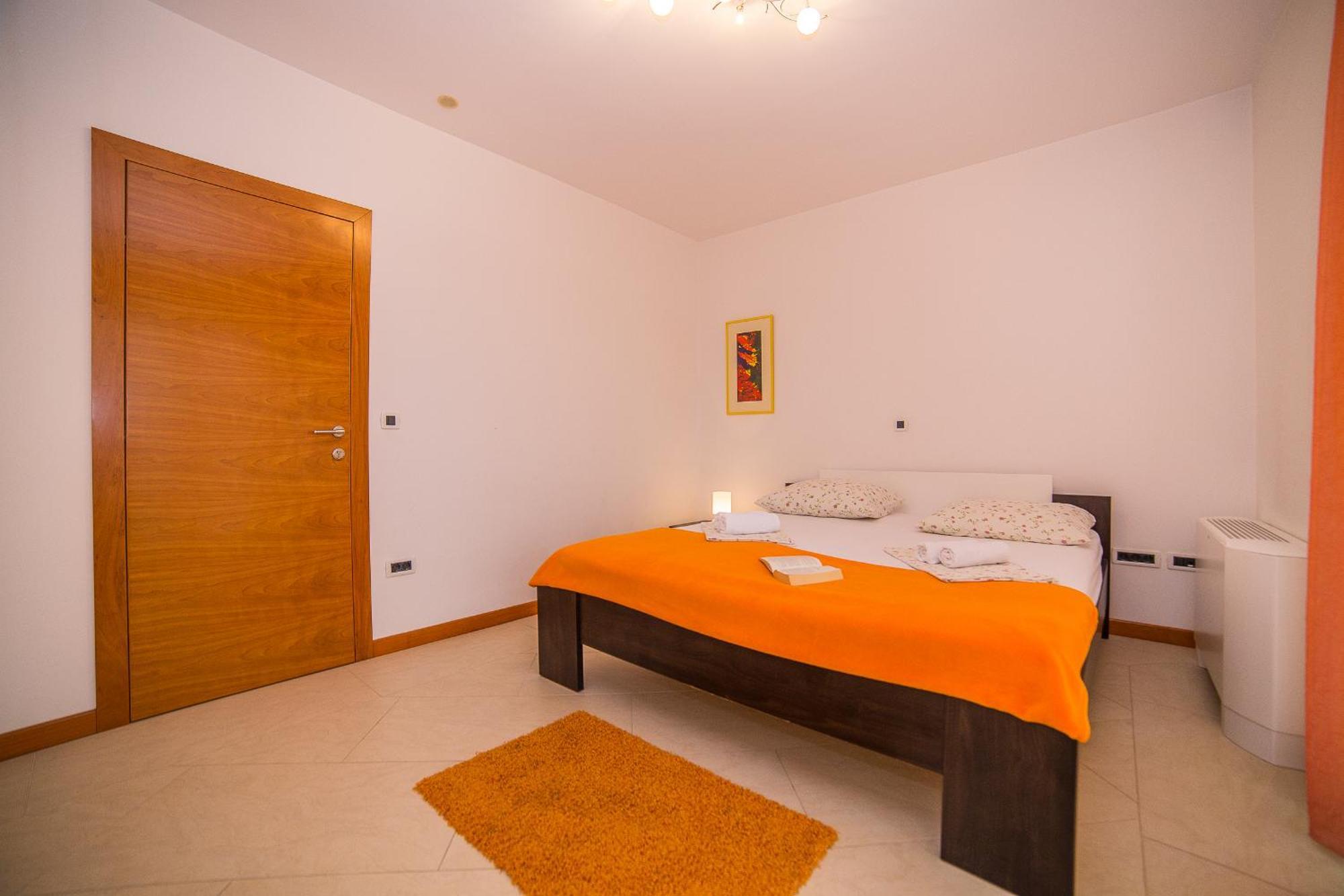 Apartments Milan Makarska Kamer foto