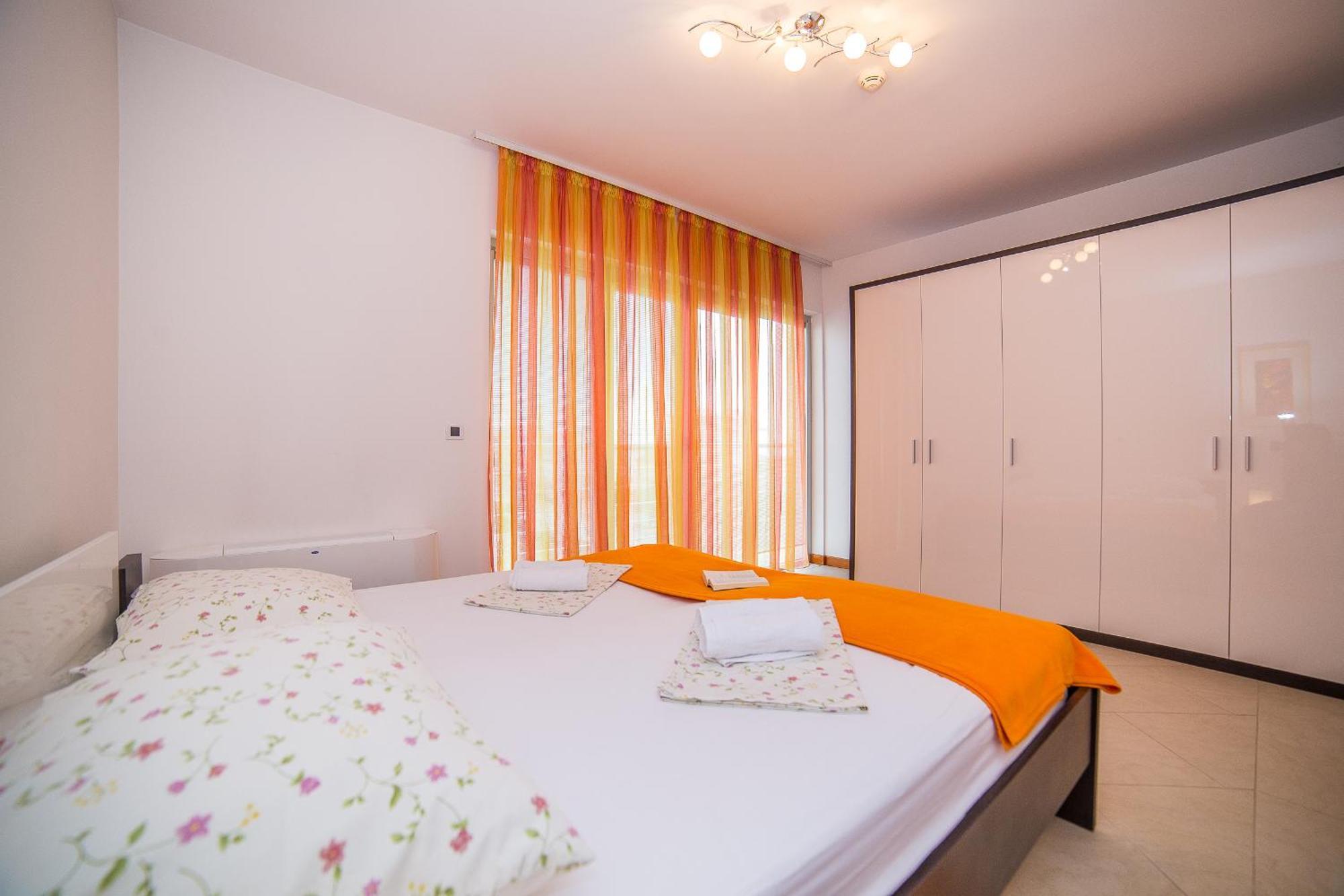 Apartments Milan Makarska Kamer foto
