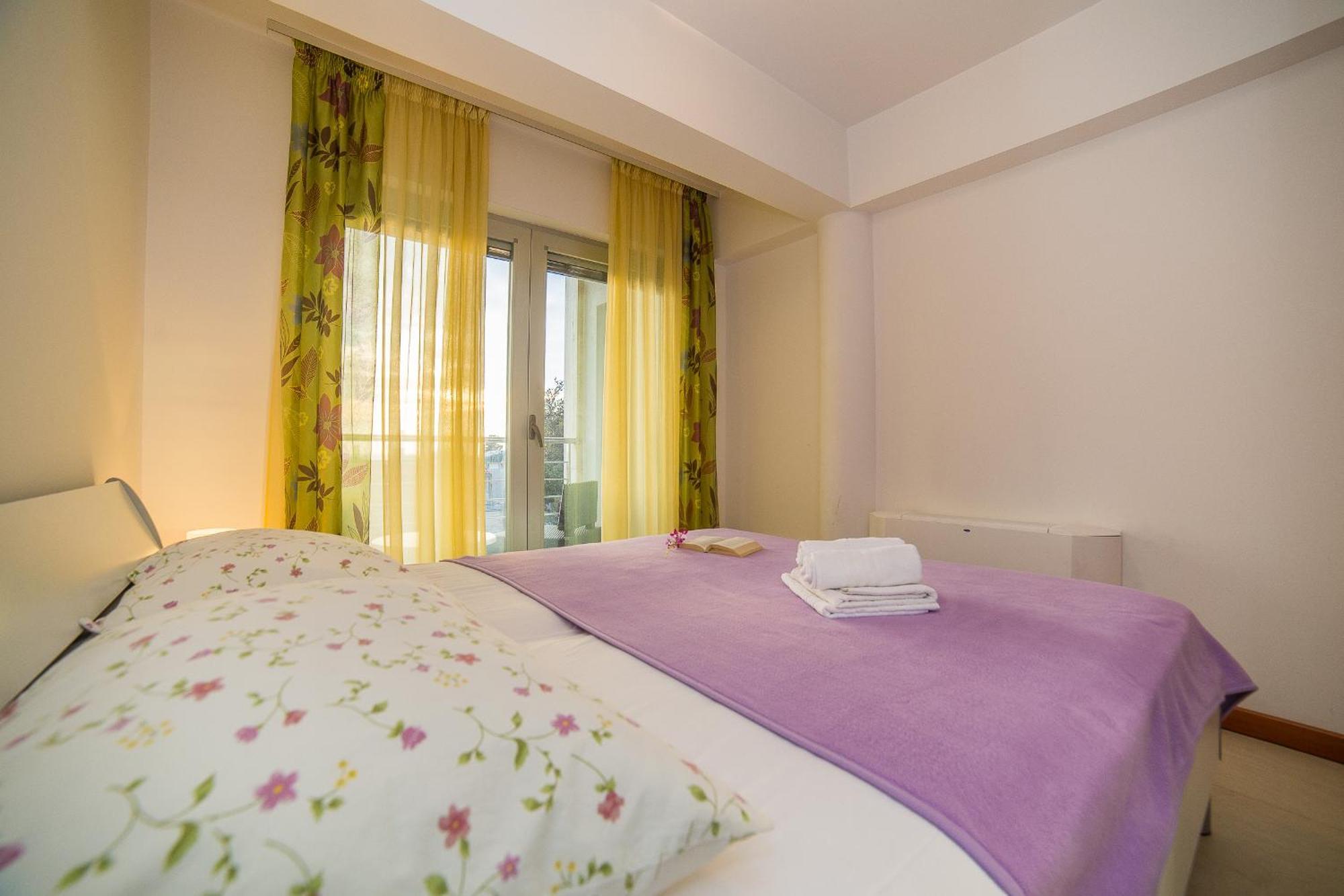 Apartments Milan Makarska Kamer foto