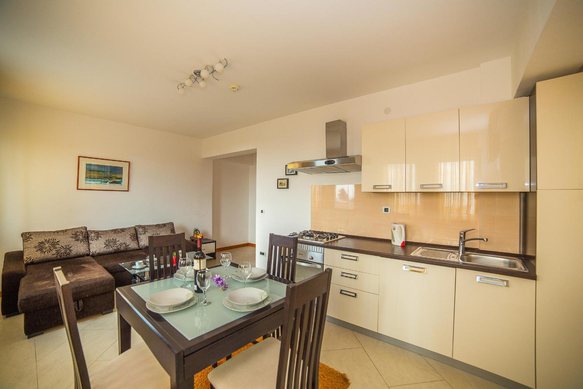 Apartments Milan Makarska Kamer foto