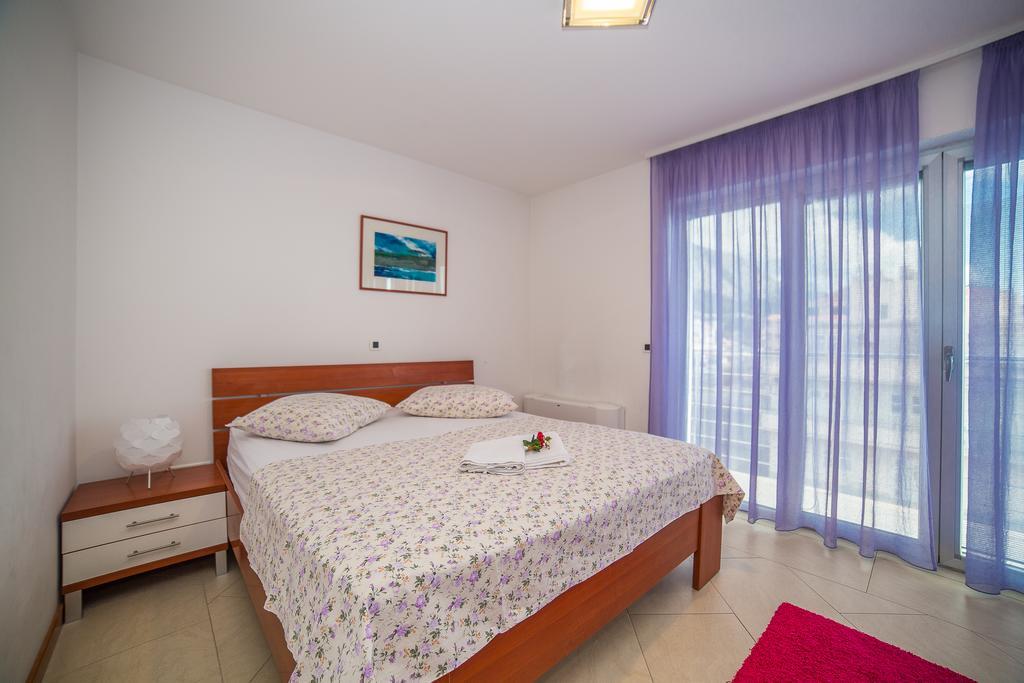 Apartments Milan Makarska Buitenkant foto