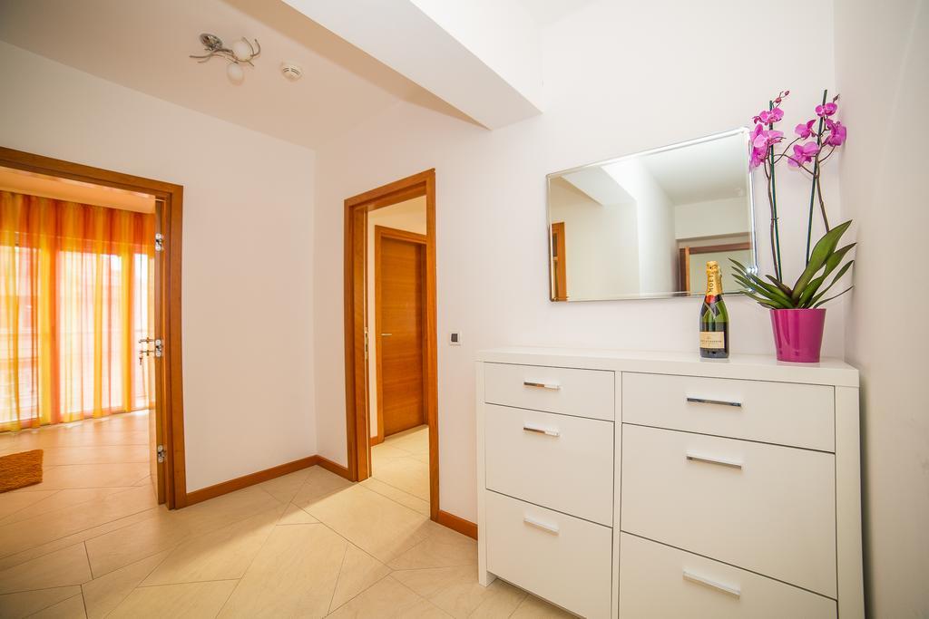 Apartments Milan Makarska Buitenkant foto